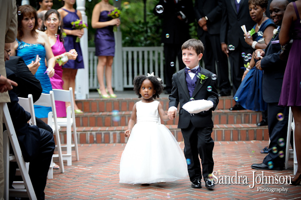 Best The Courtyard at Lake Lucerne Wedding photographer - Sandra Johnson (SJFoto.com)